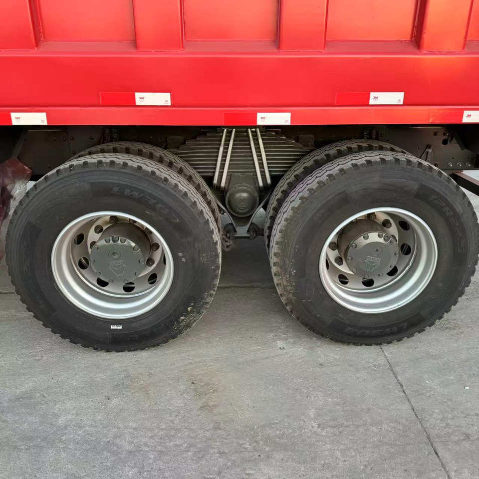 HOWO HOWO 371 6*4 dump truck - Самосвал камион: снимка 4 HOWO HOWO 371 6*4 dump truck - Самосвал камион: снимка 4