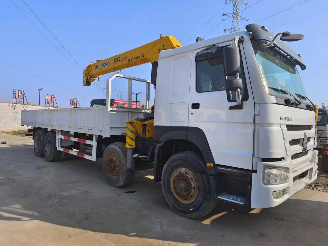HOWO HOWO 371 chassis,10 TONS crane truck - Камион с кран: снимка 5 HOWO HOWO 371 chassis,10 TONS crane truck - Камион с кран: снимка 5
