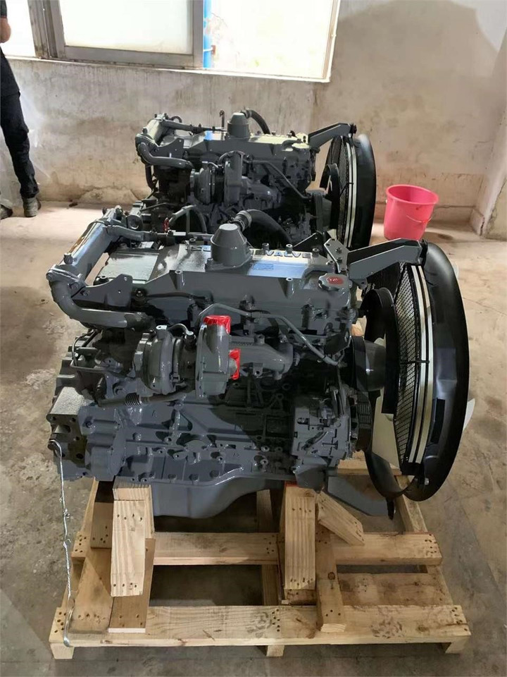 ISUZU 4HK1 - Двигател и части за Багер: снимка 3 ISUZU 4HK1 - Двигател и части за Багер: снимка 3