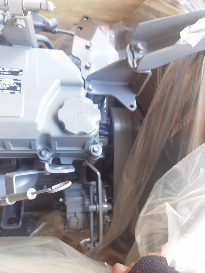 ISUZU 4HK1 - Двигател и части за Прикачен инвентар: снимка 2 ISUZU 4HK1 - Двигател и части за Прикачен инвентар: снимка 2