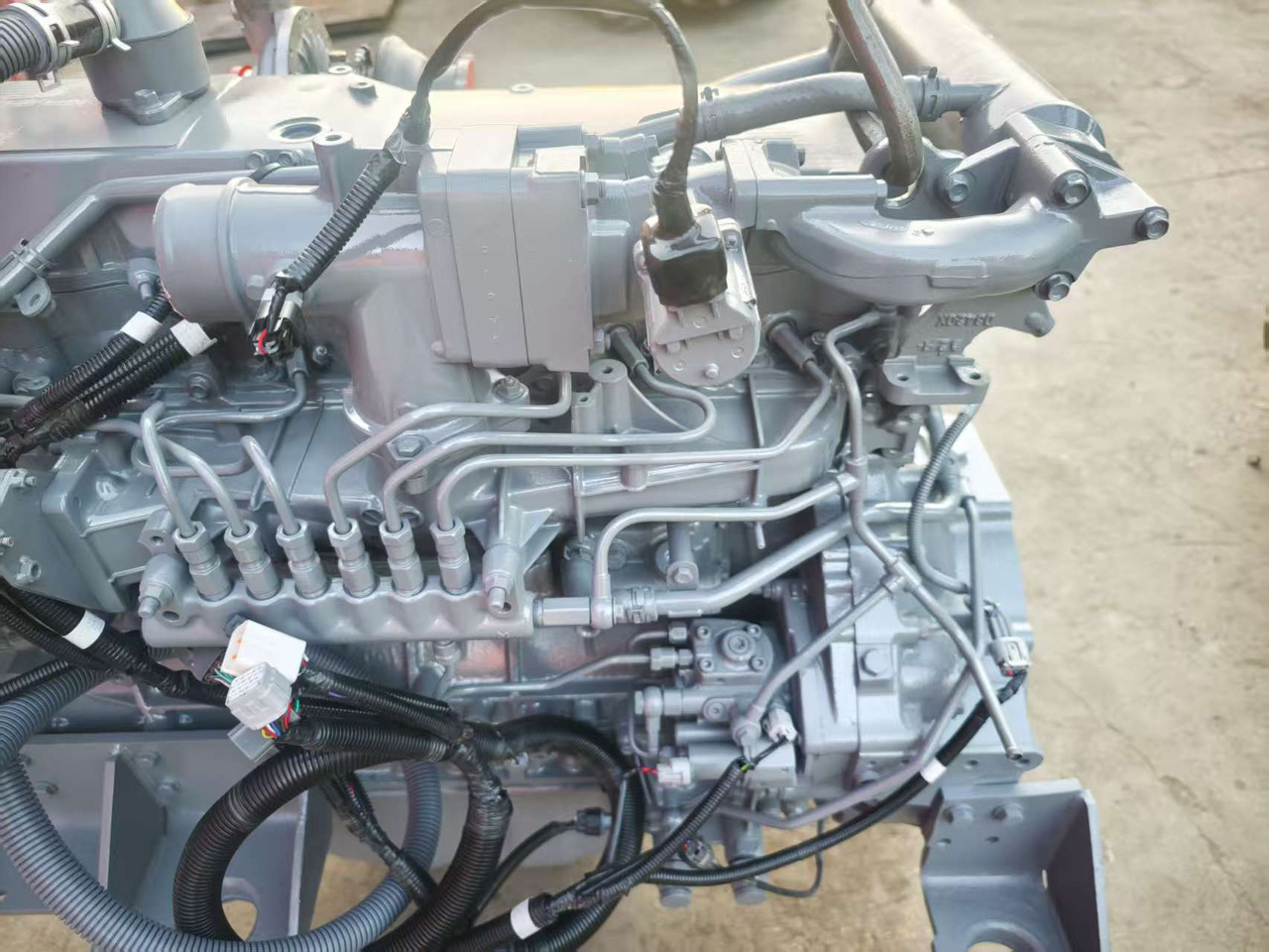 ISUZU 6HK1 - Двигател за Багер: снимка 4 ISUZU 6HK1 - Двигател за Багер: снимка 4