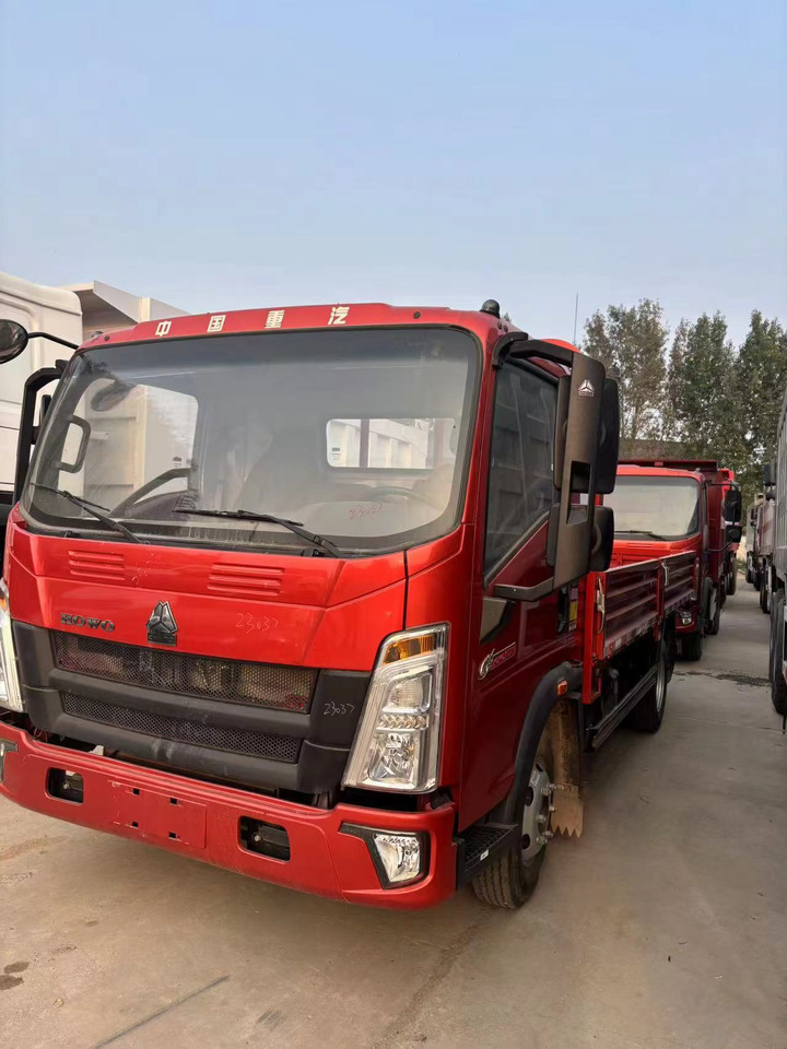 SINOTRUK 4*2 - Самосвал камион: снимка 3 SINOTRUK 4*2 - Самосвал камион: снимка 3