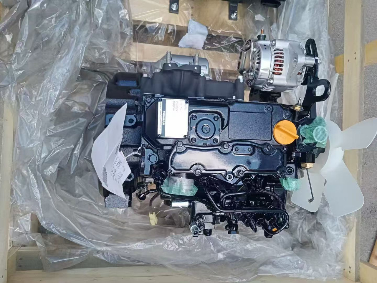 YANMAR 3TNV70 - Двигател за Багер: снимка 1 YANMAR 3TNV70 - Двигател за Багер: снимка 1