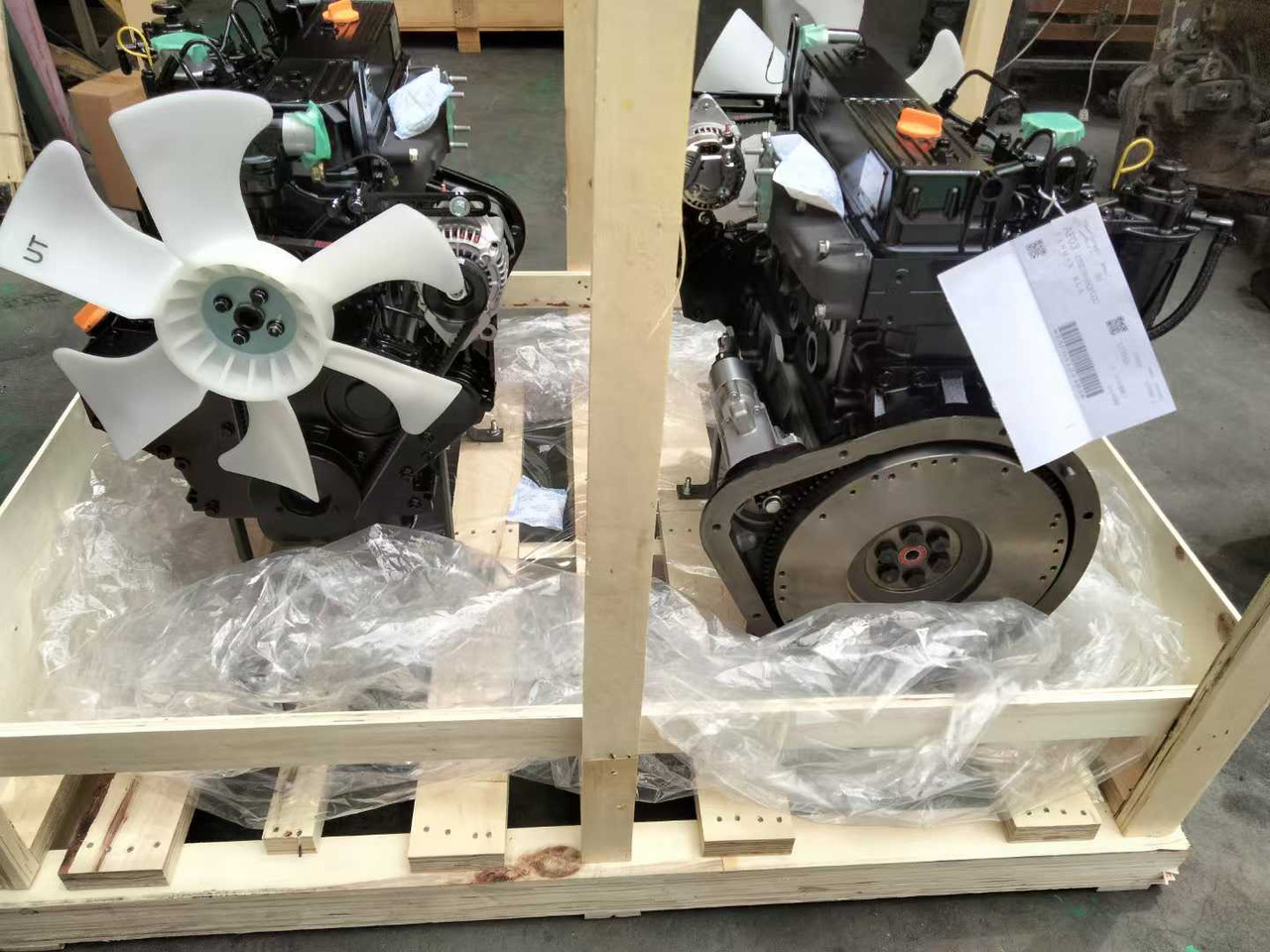 YANMAR 4TNE98 - Двигател за Багер: снимка 1 YANMAR 4TNE98 - Двигател за Багер: снимка 1