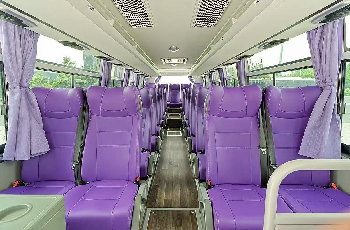 YUTONG 49+1+1 - Градски автобус: снимка 5 YUTONG 49+1+1 - Градски автобус: снимка 5