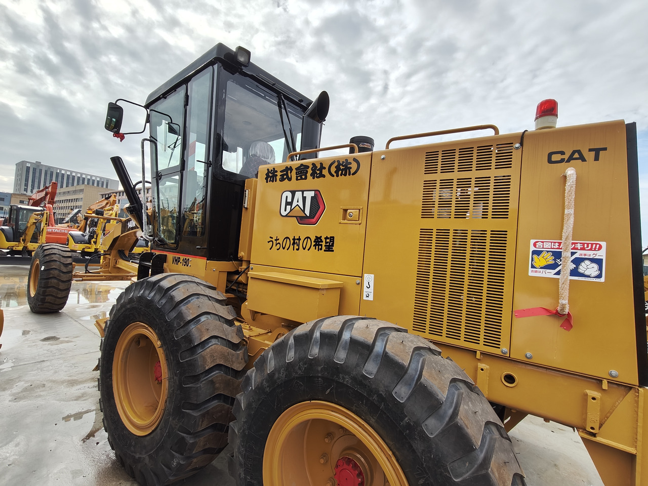 CATERPILLAR High Quality Cheap Price Used CAT 140K - Грейдер: снимка 3 CATERPILLAR High Quality Cheap Price Used CAT 140K - Грейдер: снимка 3