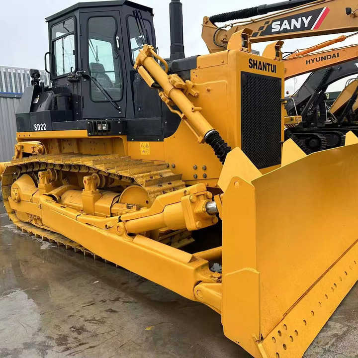 Булдозер China Famous Brand Used Shantui SD22 Crawler Bulldozer Low Price Running Working Condition for Sale SD16/SD22/SD32 in Stock: снимка 1