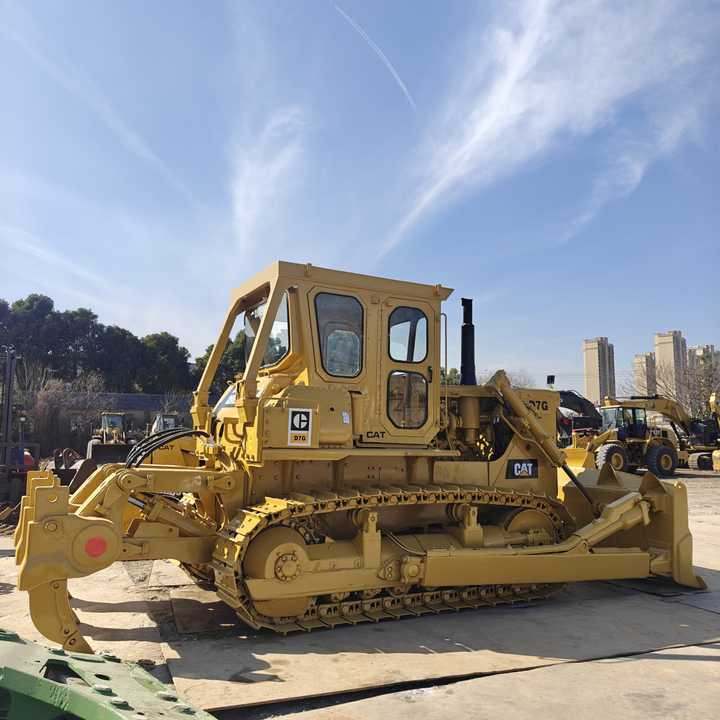 Good Condition Caterpillar CATD7G Original Japan Used Crawler Dozer Used CAT D6 D7 D10 Second Hand Bulldozers for Sale - Булдозер: снимка 2 Good Condition Caterpillar CATD7G Original Japan Used Crawler Dozer Used CAT D6 D7 D10 Second Hand Bulldozers for Sale - Булдозер: снимка 2