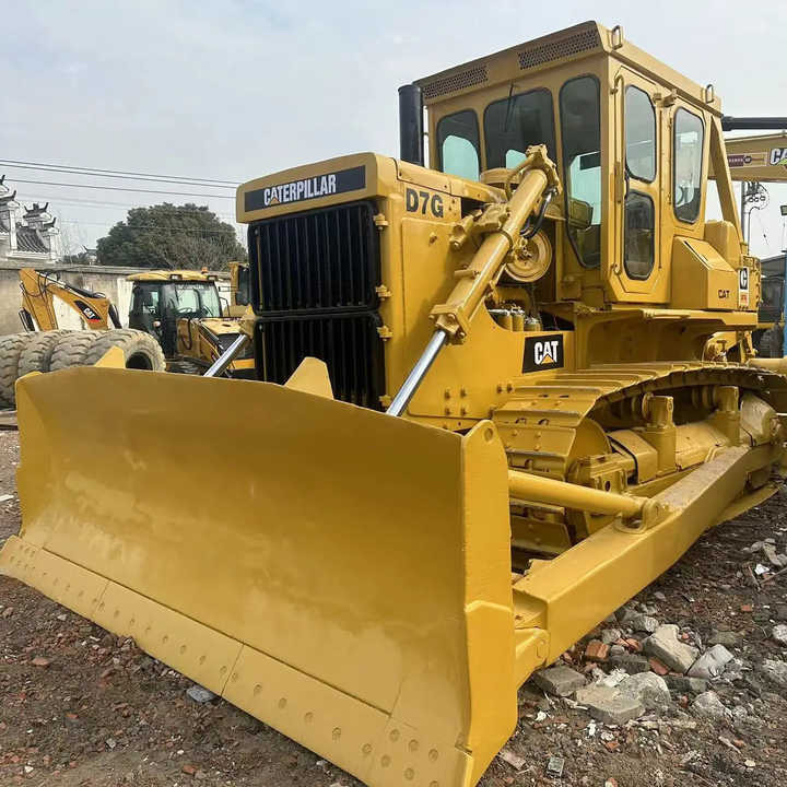 Good Condition D7G Mini Bulldozer New Crawler Bulldozer with Parts Price Bulldozers - Булдозер: снимка 3 Good Condition D7G Mini Bulldozer New Crawler Bulldozer with Parts Price Bulldozers - Булдозер: снимка 3