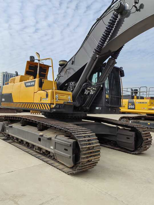 Good Condition VOLVO EC480DL Excavator Low Price Large Hydraulic Crawler Excavator volvo 480dl for Sale - Багер: снимка 5 Good Condition VOLVO EC480DL Excavator Low Price Large Hydraulic Crawler Excavator volvo 480dl for Sale - Багер: снимка 5