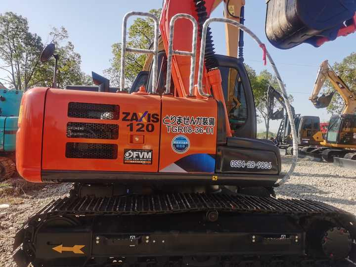 Japan Original Hitachi ZX120 Crawler Excavator Perfect for Various Projects Available Used Excavators for Sale - Верижен багер: снимка 2 Japan Original Hitachi ZX120 Crawler Excavator Perfect for Various Projects Available Used Excavators for Sale - Верижен багер: снимка 2