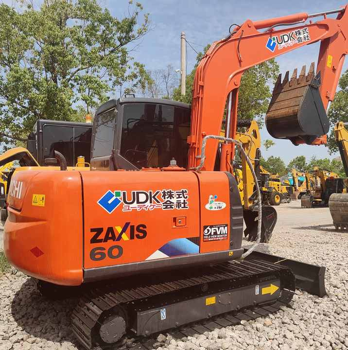 Original Japan Hitachi ZX60 Excavator Hitachi Excavator in Low Price for Hot Sale - Верижен багер: снимка 1 Original Japan Hitachi ZX60 Excavator Hitachi Excavator in Low Price for Hot Sale - Верижен багер: снимка 1
