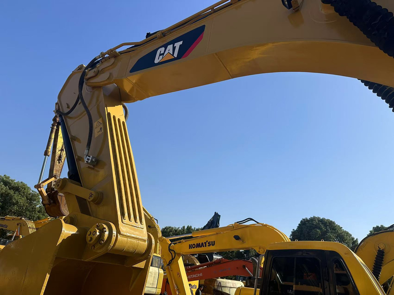 CATERPILLAR USED CAT EXCAVATOR 349D2L HOTSALE - Строителна техника: снимка 3 CATERPILLAR USED CAT EXCAVATOR 349D2L HOTSALE - Строителна техника: снимка 3