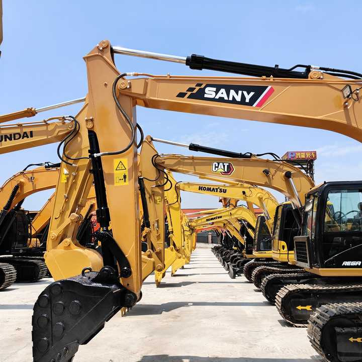 USED Chinese Brand Sany 155c Excavator with Good Condition for Sale - Багер: снимка 3 USED Chinese Brand Sany 155c Excavator with Good Condition for Sale - Багер: снимка 3