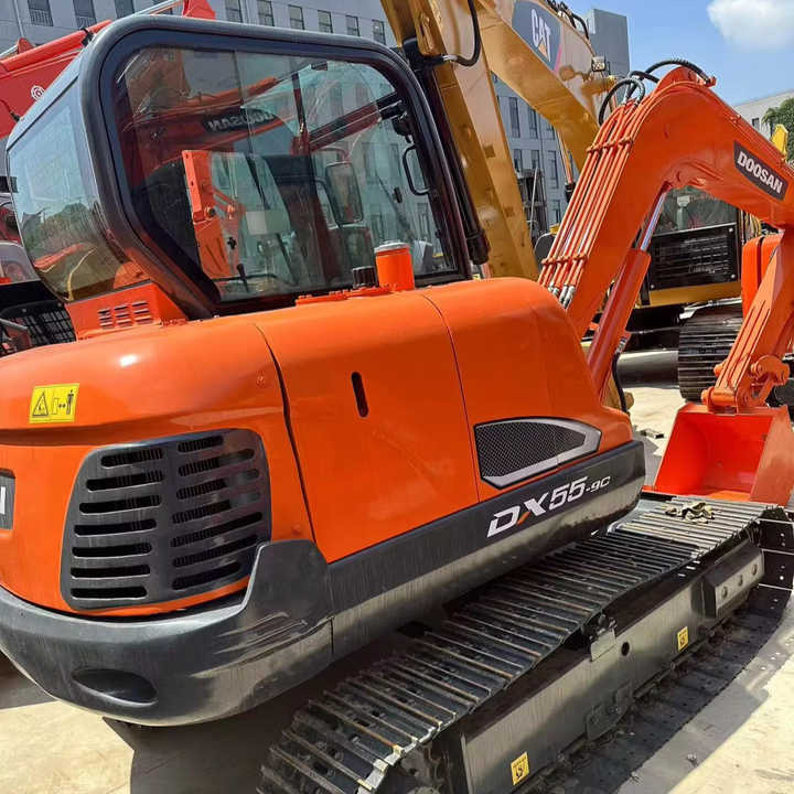 USED Doosan Dx55 Mini Excavator with Good Condition for Sale - Багер: снимка 1 USED Doosan Dx55 Mini Excavator with Good Condition for Sale - Багер: снимка 1