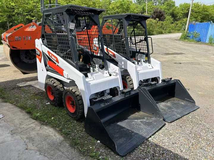 Used Bobcat S70 Skid Teer in Stock Good Condition bobcat S70 S160 185 300 330 Skid Steer for Sale - Мини челен товарач: снимка 3 Used Bobcat S70 Skid Teer in Stock Good Condition bobcat S70 S160 185 300 330 Skid Steer for Sale - Мини челен товарач: снимка 3