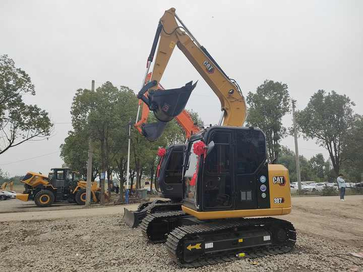 Used CAT 307E Crawler Excavator for Sale Used Engineering & Construction Machinery - Багер: снимка 2 Used CAT 307E Crawler Excavator for Sale Used Engineering & Construction Machinery - Багер: снимка 2