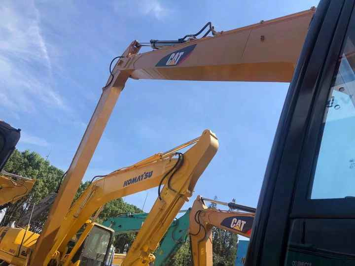 Used CAT 330D 30T Second Hand Japan Original Large Excavator Construction - Верижен багер: снимка 4 Used CAT 330D 30T Second Hand Japan Original Large Excavator Construction - Верижен багер: снимка 4
