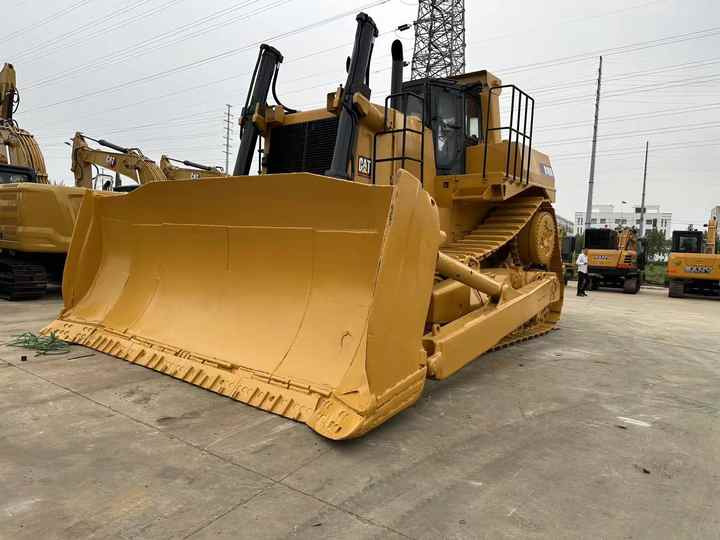 Used CAT D10R New Model Bulldozer Second Hand Machine Popular Brand Cat Hydraulic Machinery - Булдозер: снимка 3 Used CAT D10R New Model Bulldozer Second Hand Machine Popular Brand Cat Hydraulic Machinery - Булдозер: снимка 3