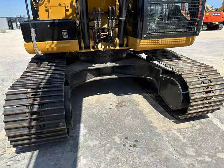 Used Cat 320 Excavator - Верижен багер: снимка 3 Used Cat 320 Excavator - Верижен багер: снимка 3
