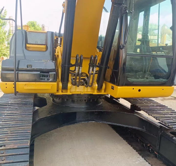 Used Caterpillar 320D Crawler Excavator Hot Sale Used Engineering & Construction Machinery - Багер: снимка 4 Used Caterpillar 320D Crawler Excavator Hot Sale Used Engineering & Construction Machinery - Багер: снимка 4