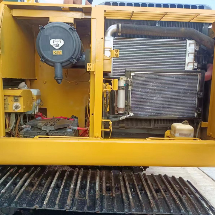 Used Caterpillar 320D Crawler Excavator Hot Sale Used Engineering & Construction Machinery - Багер: снимка 5 Used Caterpillar 320D Crawler Excavator Hot Sale Used Engineering & Construction Machinery - Багер: снимка 5