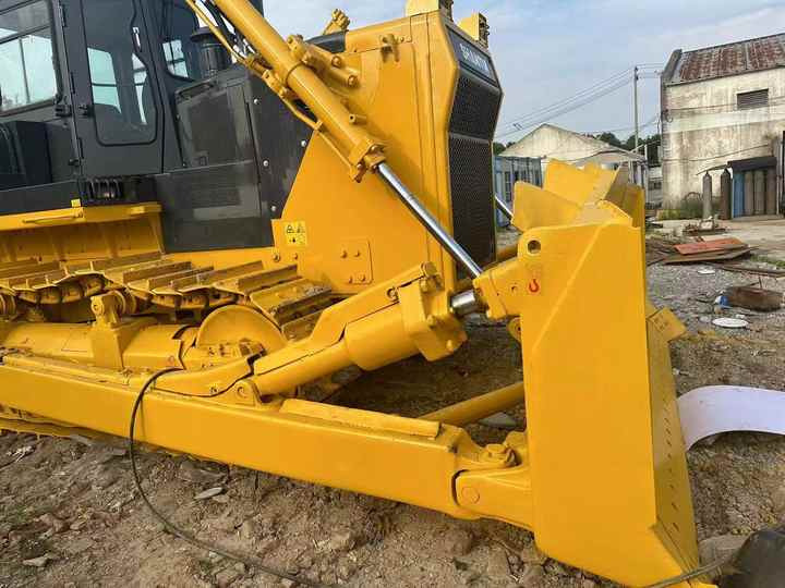 Used China Brand Shantui Sd32 Bulldozer in Stock High Quality Shantui Sd16 22 32 Bulldozer for Sale - Булдозер: снимка 3 Used China Brand Shantui Sd32 Bulldozer in Stock High Quality Shantui Sd16 22 32 Bulldozer for Sale - Булдозер: снимка 3