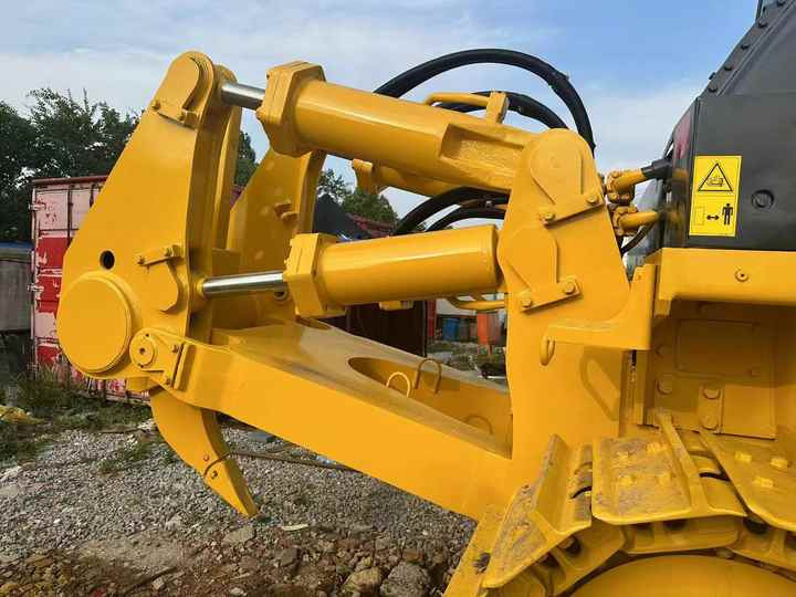 Used China Brand Shantui Sd32 Bulldozer in Stock High Quality Shantui Sd16 22 32 Bulldozer for Sale - Булдозер: снимка 2 Used China Brand Shantui Sd32 Bulldozer in Stock High Quality Shantui Sd16 22 32 Bulldozer for Sale - Булдозер: снимка 2