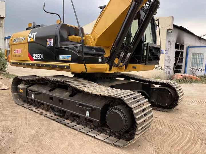 Used Digger CAT 325DL Construction Machinery Construction Digger Used CAT 325DL Cheap Excavator - Верижен багер: снимка 4 Used Digger CAT 325DL Construction Machinery Construction Digger Used CAT 325DL Cheap Excavator - Верижен багер: снимка 4