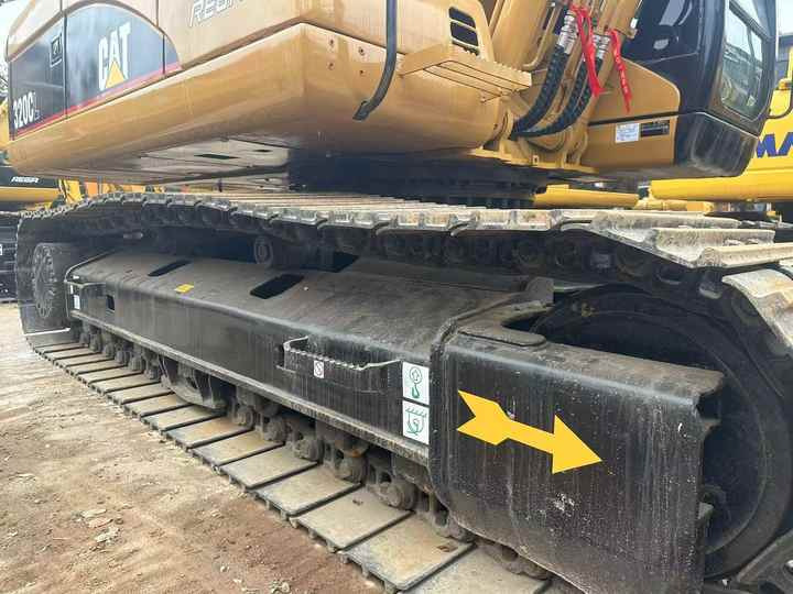 Used Excavator CAT 320C Second Hand Highly Competitive Digging Machine 325C 330C for Sale - Верижен багер: снимка 5 Used Excavator CAT 320C Second Hand Highly Competitive Digging Machine 325C 330C for Sale - Верижен багер: снимка 5