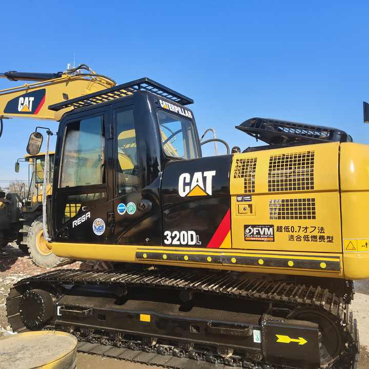 Used Excavator Cat 320DL Second Hand Reasonably Priced Caterpillar Excavator 320D 325D for Sale - Верижен багер: снимка 1 Used Excavator Cat 320DL Second Hand Reasonably Priced Caterpillar Excavator 320D 325D for Sale - Верижен багер: снимка 1