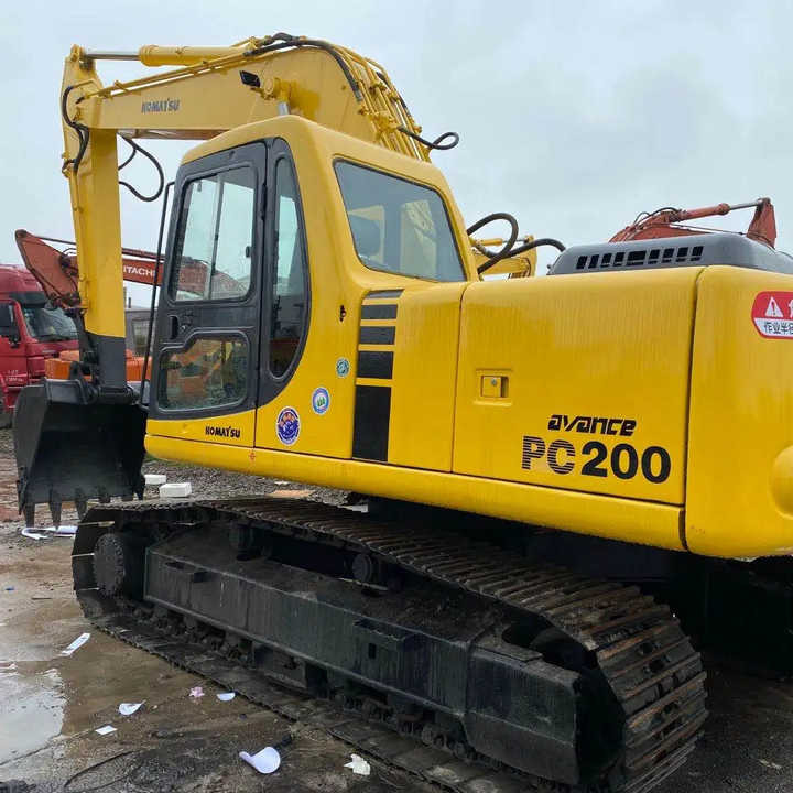Used Good Quality Japan Original PC200-6 in Good Condition PC200-6 Komatsu - Верижен багер: снимка 1 Used Good Quality Japan Original PC200-6 in Good Condition PC200-6 Komatsu - Верижен багер: снимка 1
