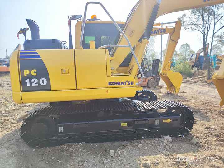 Used Japan Original PC120-8 in Good Condition PC120-8 Komatsu in Good Quality - Верижен багер: снимка 2 Used Japan Original PC120-8 in Good Condition PC120-8 Komatsu in Good Quality - Верижен багер: снимка 2