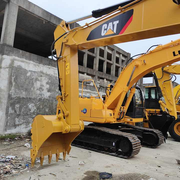 Used Machinery Construction Crawler Used Cat 320d Excavator Machine 325d 330d Caterpillar Machinery Cat 320d Used Excavators - Верижен багер: снимка 4 Used Machinery Construction Crawler Used Cat 320d Excavator Machine 325d 330d Caterpillar Machinery Cat 320d Used Excavators - Верижен багер: снимка 4