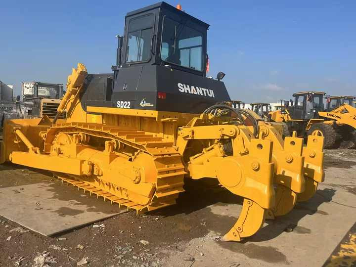 Used Shantui SD22 Crawler Bulldozer Low Price Running Working Condition for Sale SD16/SD22/SD32 in Stock - Булдозер: снимка 2 Used Shantui SD22 Crawler Bulldozer Low Price Running Working Condition for Sale SD16/SD22/SD32 in Stock - Булдозер: снимка 2