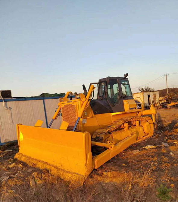 Used high quality bulldozer KOMATSU D85ESS - Булдозер: снимка 5 Used high quality bulldozer KOMATSU D85ESS - Булдозер: снимка 5
