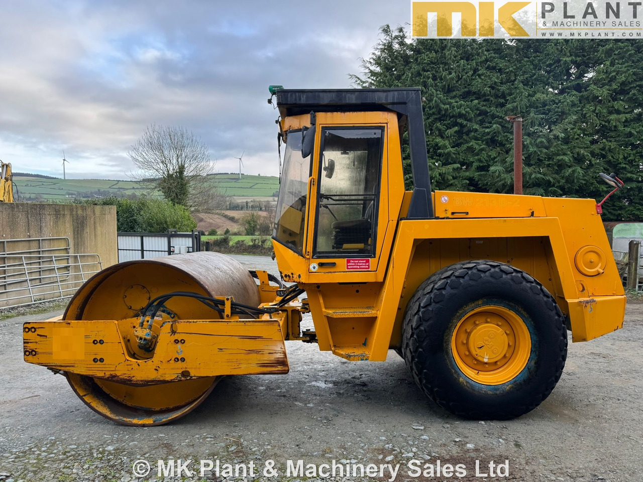 BOMAG BW213D-2 - Валяк: снимка 4 BOMAG BW213D-2 - Валяк: снимка 4
