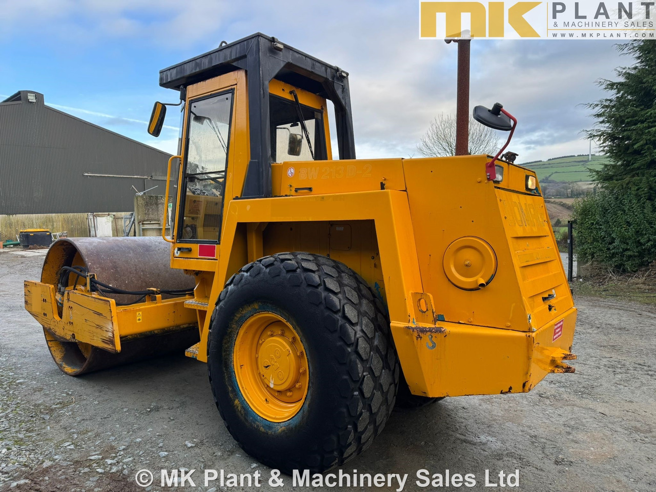 BOMAG BW213D-2 - Валяк: снимка 3 BOMAG BW213D-2 - Валяк: снимка 3