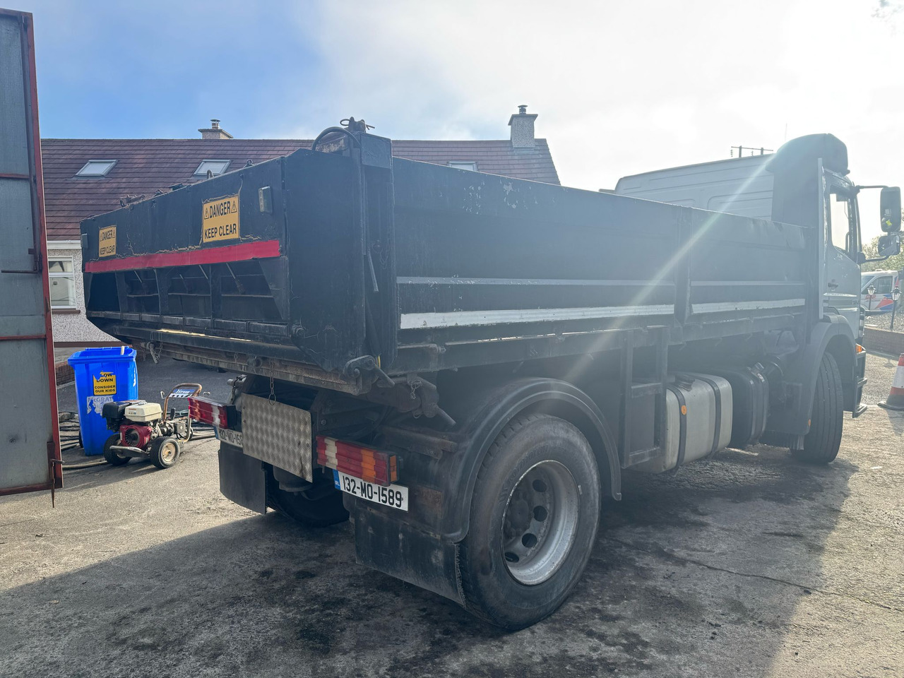 MERCEDES-BENZ Axor 1823 - Самосвал камион: снимка 4 MERCEDES-BENZ Axor 1823 - Самосвал камион: снимка 4