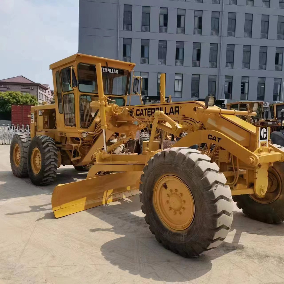 CATERPILLAR 14H - Грейдер: снимка 4 CATERPILLAR 14H - Грейдер: снимка 4