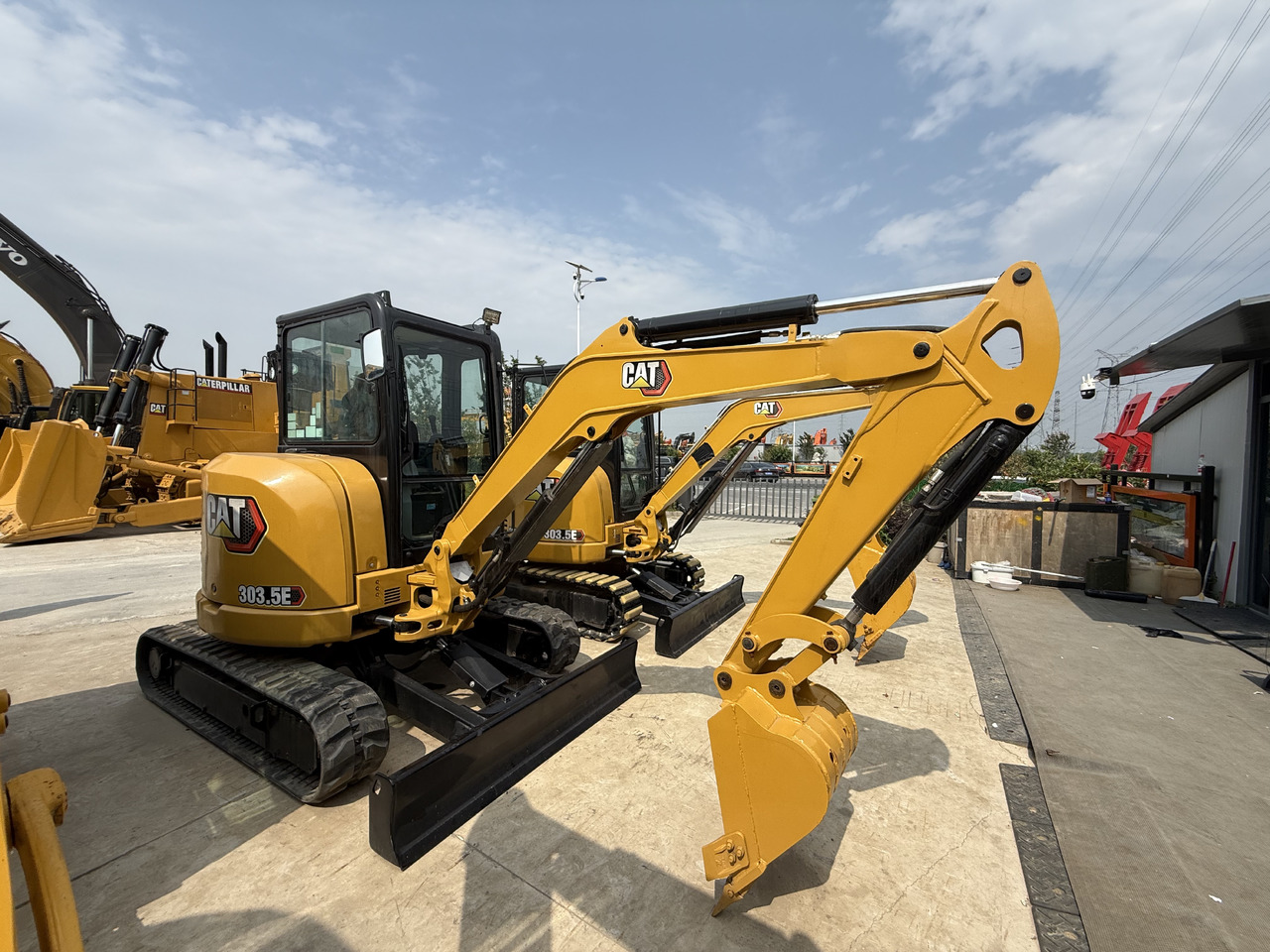 CATERPILLAR 303.5E - Мини багер: снимка 5 CATERPILLAR 303.5E - Мини багер: снимка 5