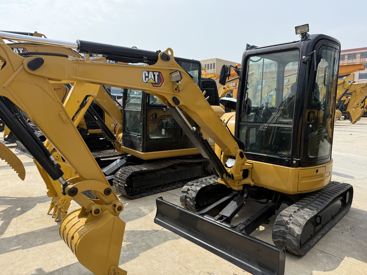 CATERPILLAR 306E - Мини багер: снимка 2 CATERPILLAR 306E - Мини багер: снимка 2