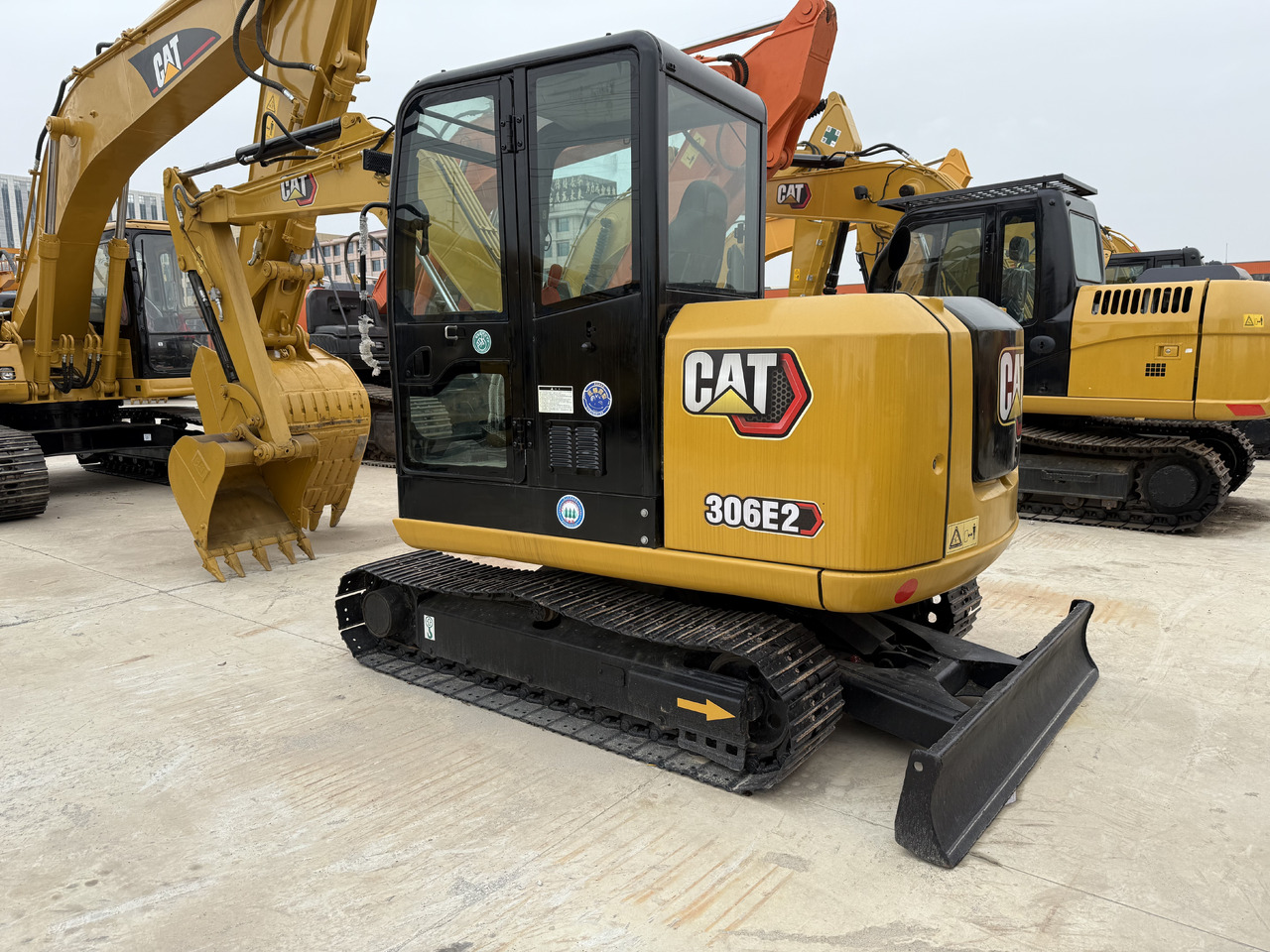 CATERPILLAR 306E2 - Мини багер: снимка 3 CATERPILLAR 306E2 - Мини багер: снимка 3