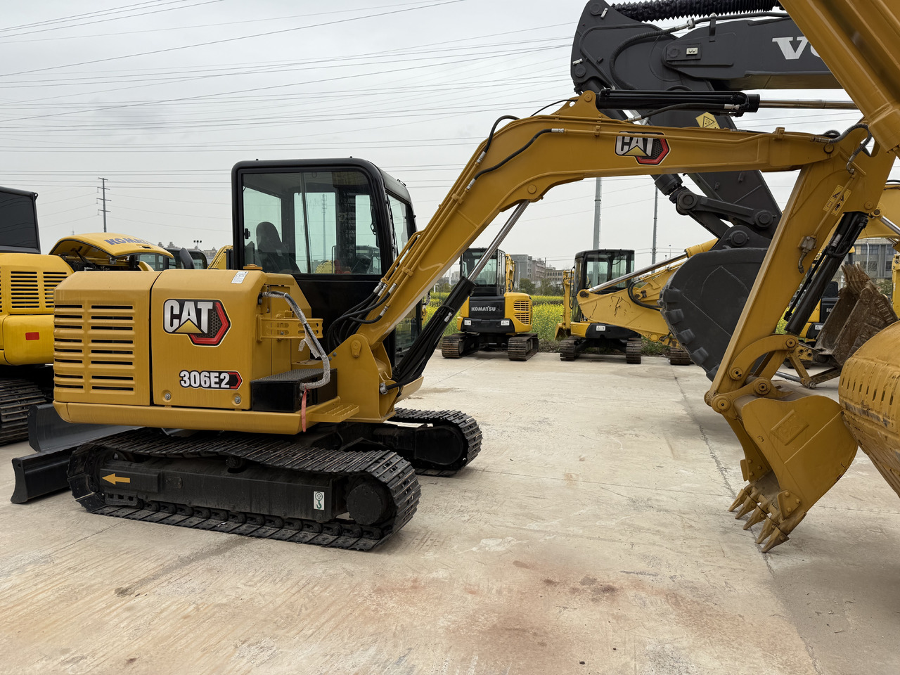 CATERPILLAR 306E2 - Мини багер: снимка 1 CATERPILLAR 306E2 - Мини багер: снимка 1