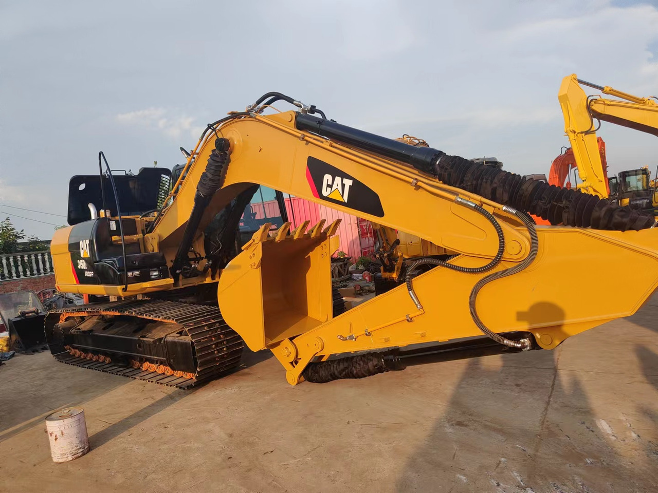 CATERPILLAR 315D - Верижен багер: снимка 3 CATERPILLAR 315D - Верижен багер: снимка 3