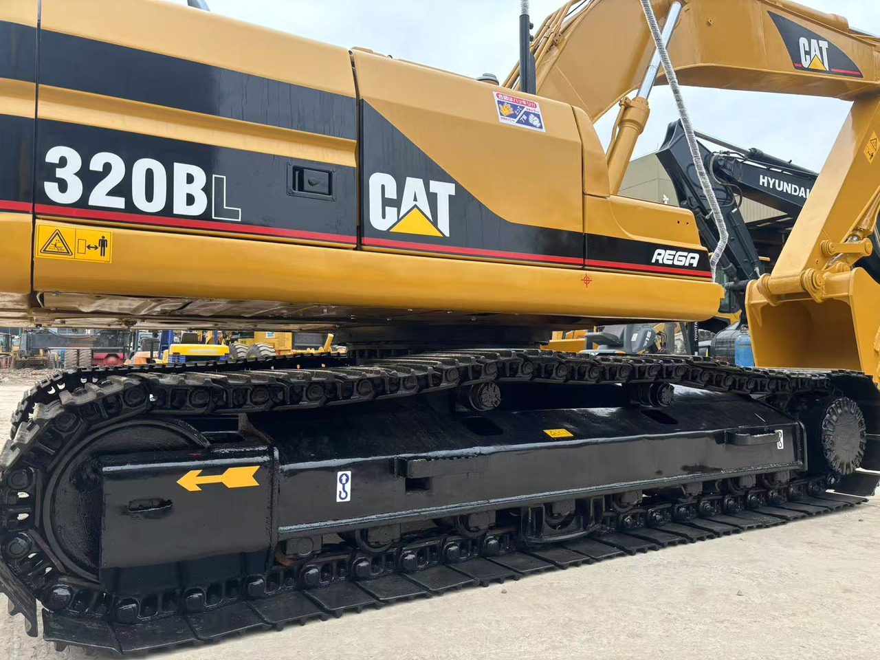 CATERPILLAR 320B - Верижен багер: снимка 4 CATERPILLAR 320B - Верижен багер: снимка 4