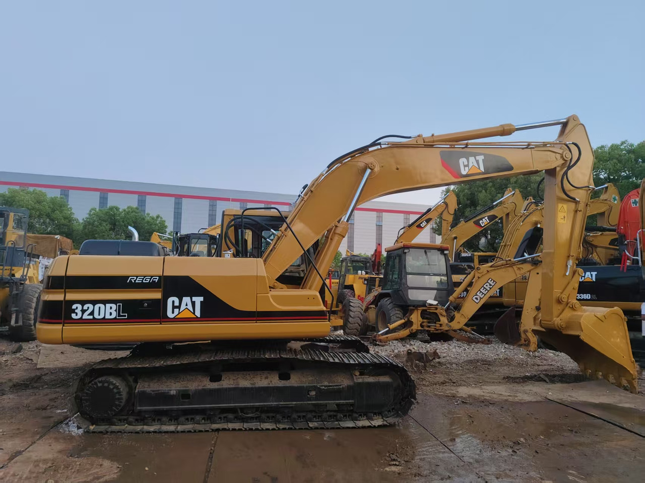 CATERPILLAR 320B - Верижен багер: снимка 3 CATERPILLAR 320B - Верижен багер: снимка 3