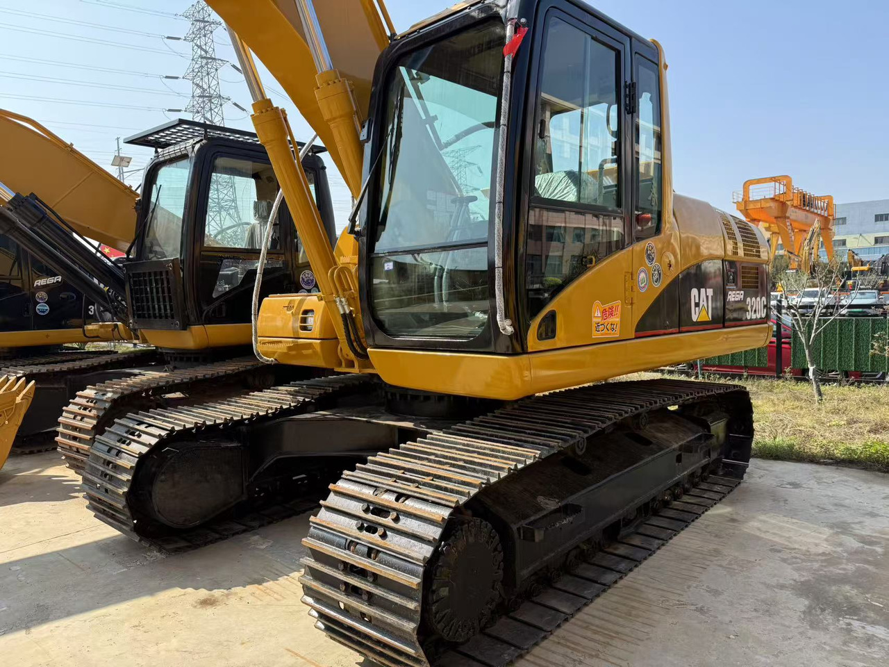 CATERPILLAR 320C - Верижен багер: снимка 2 CATERPILLAR 320C - Верижен багер: снимка 2