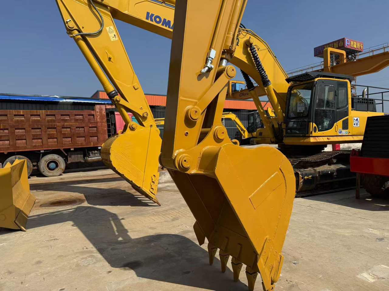 CATERPILLAR 320C - Верижен багер: снимка 4 CATERPILLAR 320C - Верижен багер: снимка 4