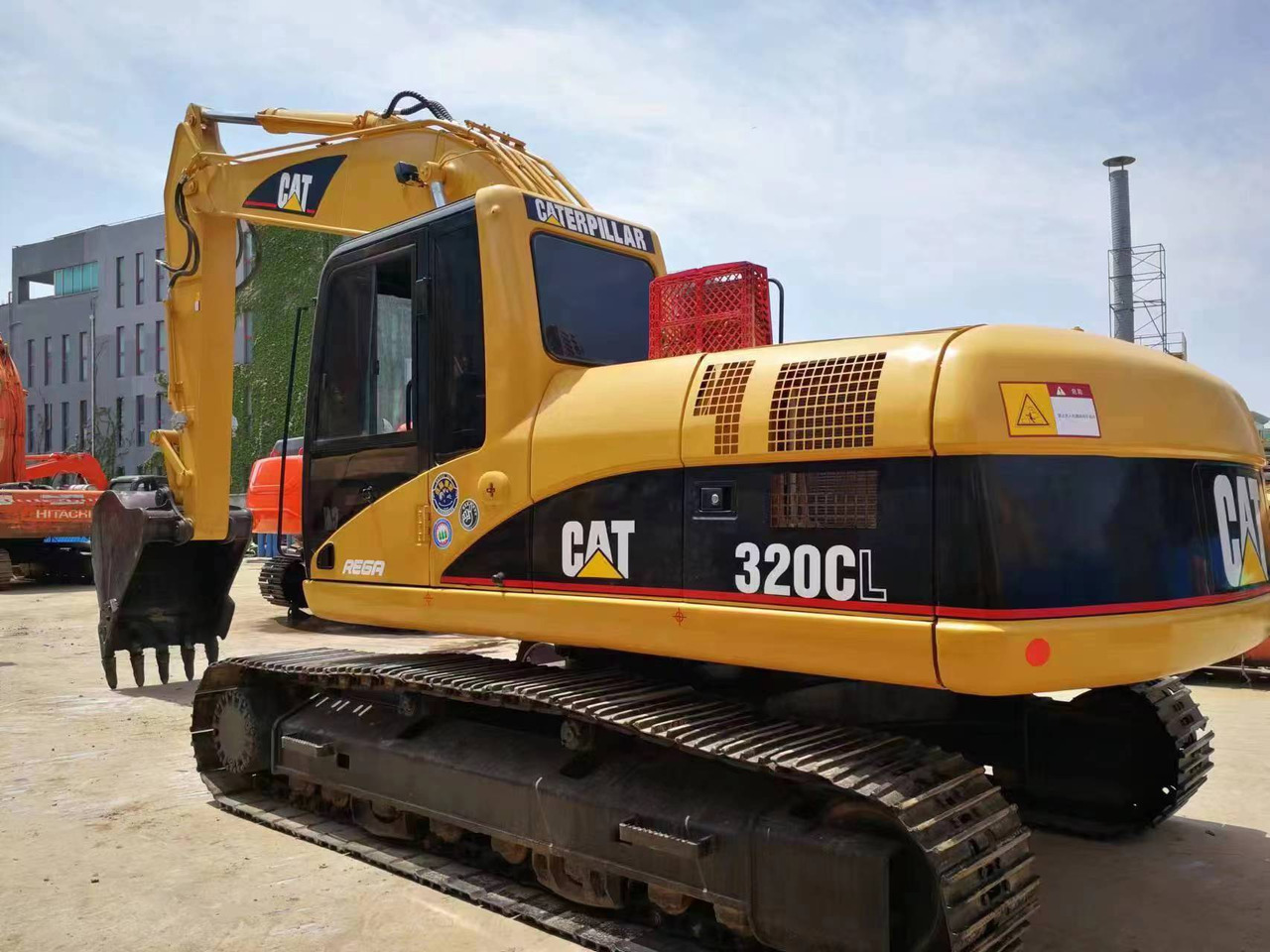 CATERPILLAR 320CL - Верижен багер: снимка 1 CATERPILLAR 320CL - Верижен багер: снимка 1